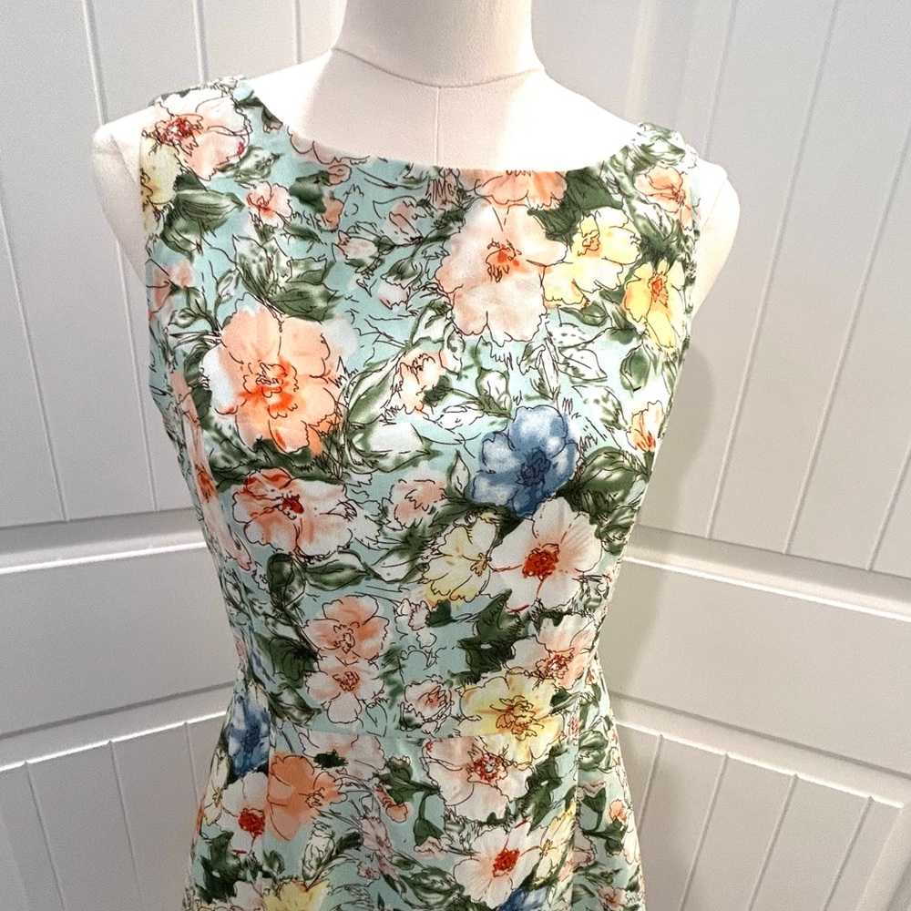 Floral Mini Dress Fit & Flare Sweet Feminine Sleeveless V Back Garden Print M - Picture 2 of 11